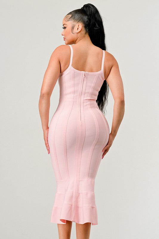 V-Neck Spaghetti Strap Mermaid Bodycon Midi Dress - Bandage Seam Detail