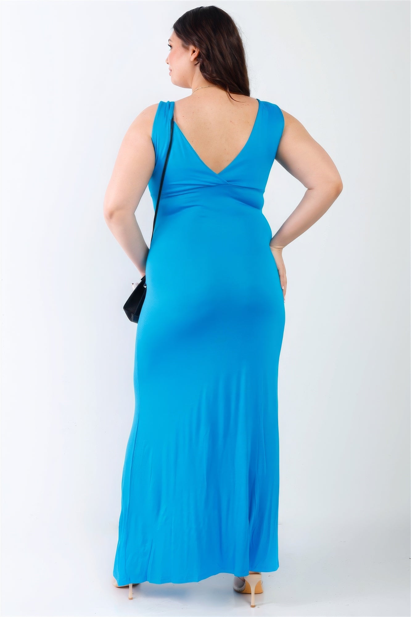 Plus Size V-Neck Sleeveless Maxi Dress in Blue