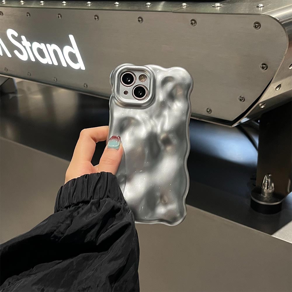 Minimalist Mirror Effect Wave Pleated iPhone Case | ZAKAPOP